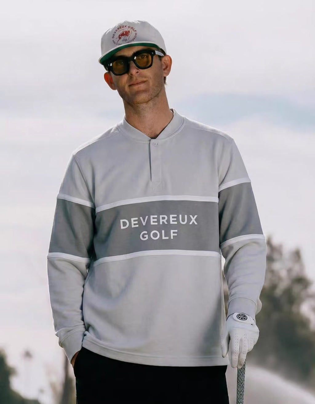 Devereux Golf Men’s Grey Color Block Henley Sweatshirt in Grey - product view
