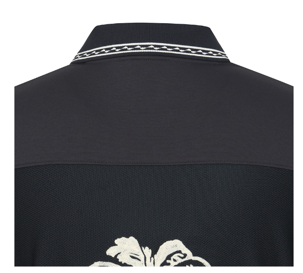 Malbon men's Casual Letter Print Golf Polo in Navy Blue, fit detail