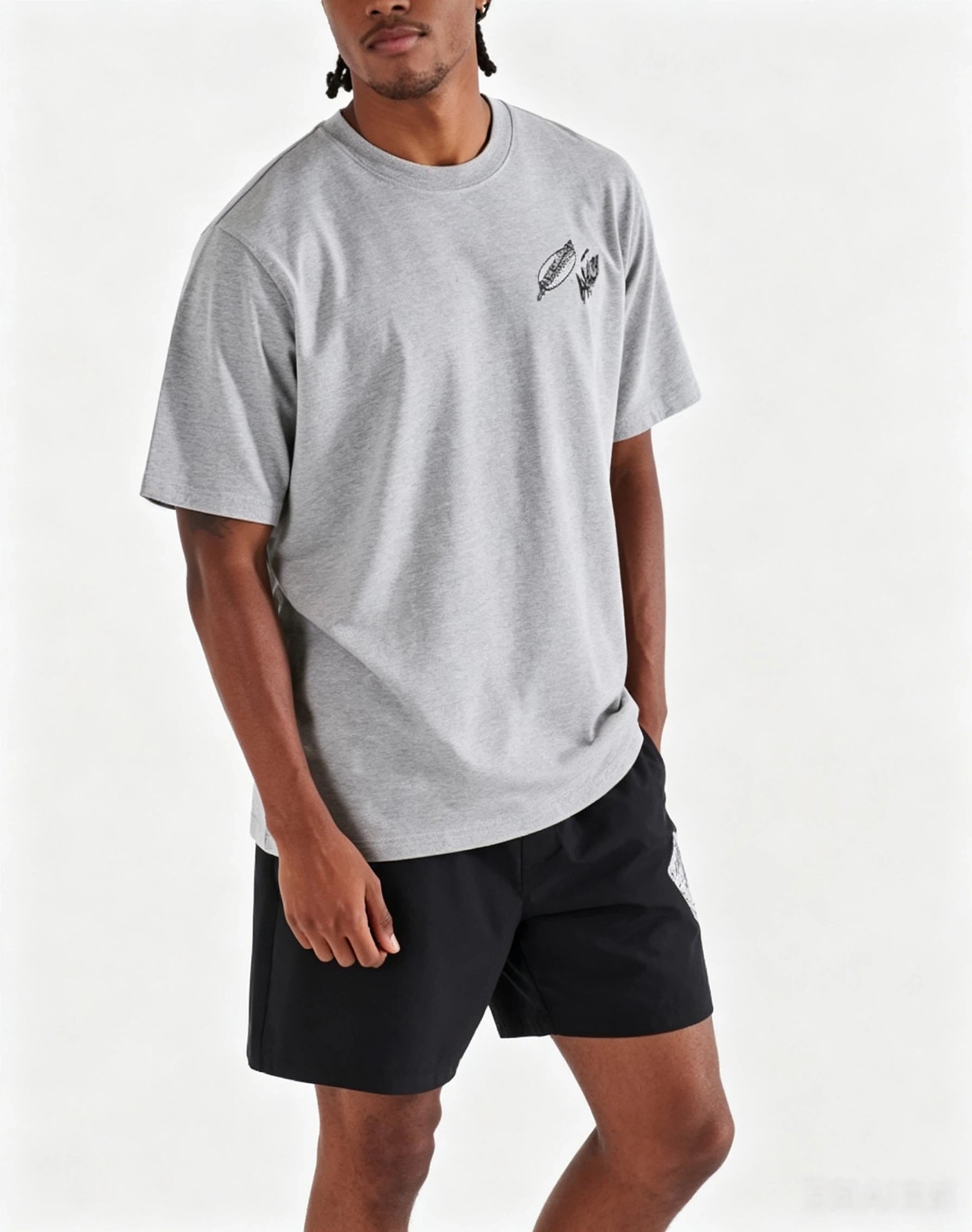 Malbon Golf Santa Cruz Bermuda Slit Crewneck T-Shirt